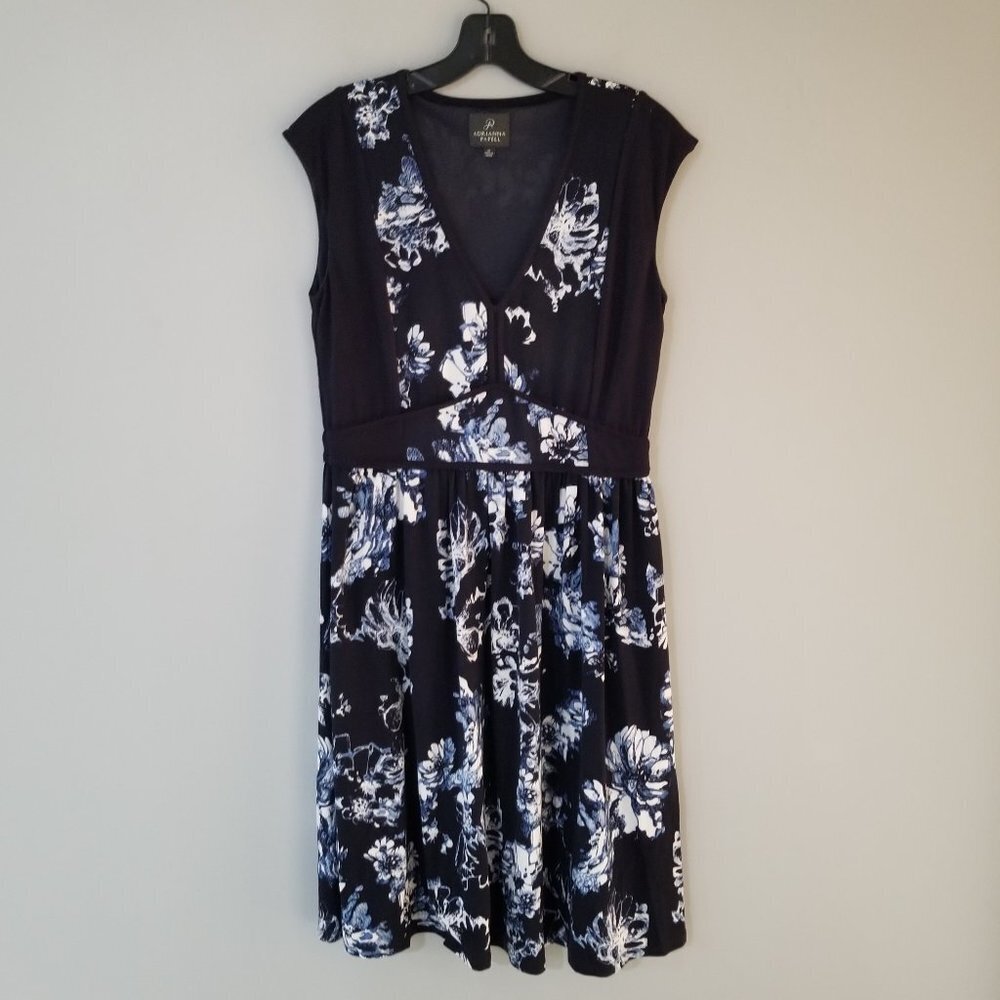 Adrianna Papell Floral Dress Size M